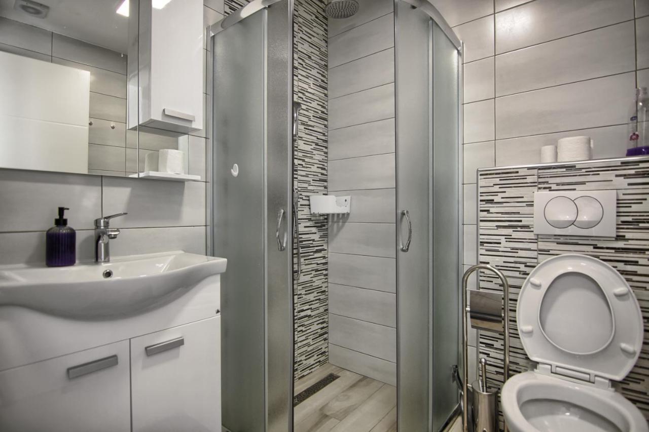 Rooms Dragica Pakoštane Exteriör bild