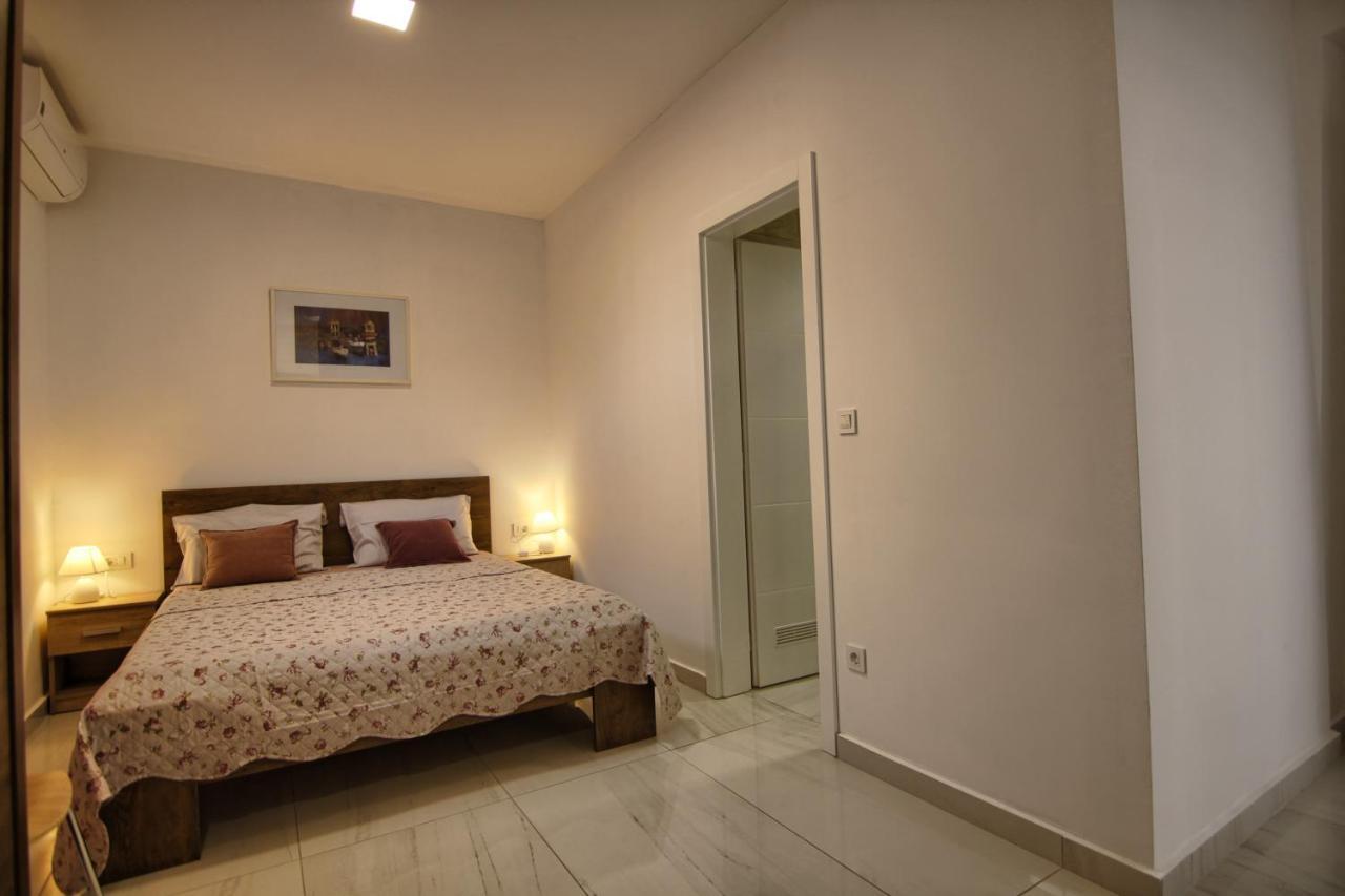 Rooms Dragica Pakoštane Exteriör bild