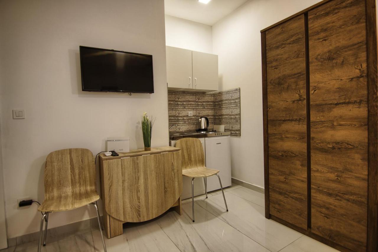 Rooms Dragica Pakoštane Exteriör bild