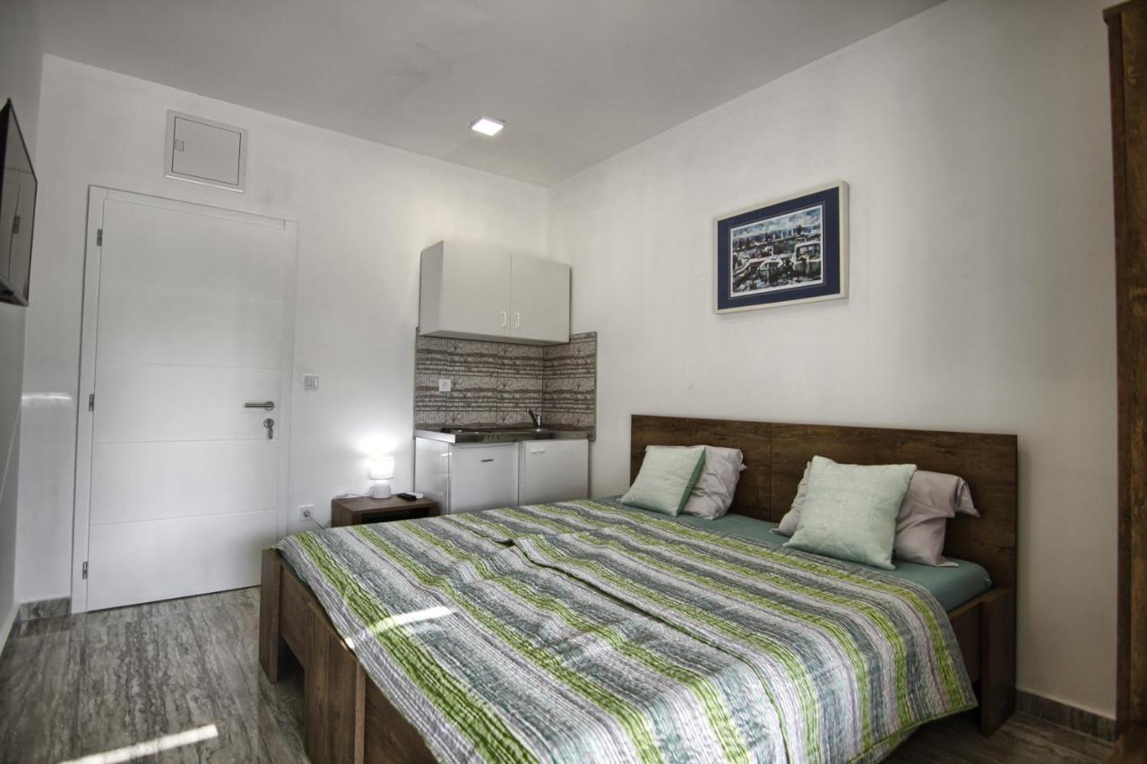 Rooms Dragica Pakoštane Exteriör bild